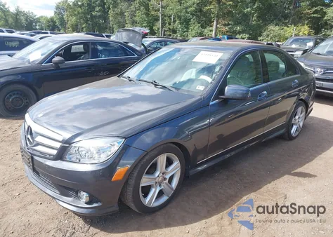 2010 Mercedes-Benz C 300 Luxury 4Matic/Sport 4Matic from USA, damaged, VIN WDDGF8BB3AF427154
